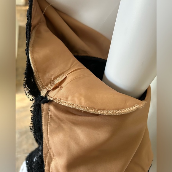 Mignon Black Lace Maxi Long Sleeve Evening Dress Size 6 - Picture 9 of 10